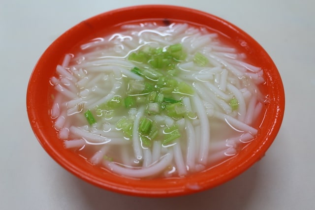 【台北最好吃的米粉湯精選懶人包】- 鄉民食堂推薦九大台北市讓你吃到感動的美味米粉湯！