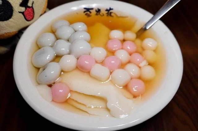 【2022 台北最好吃的豆花精選懶人包】- 鄉民食堂推薦七間美味必吃豆花！